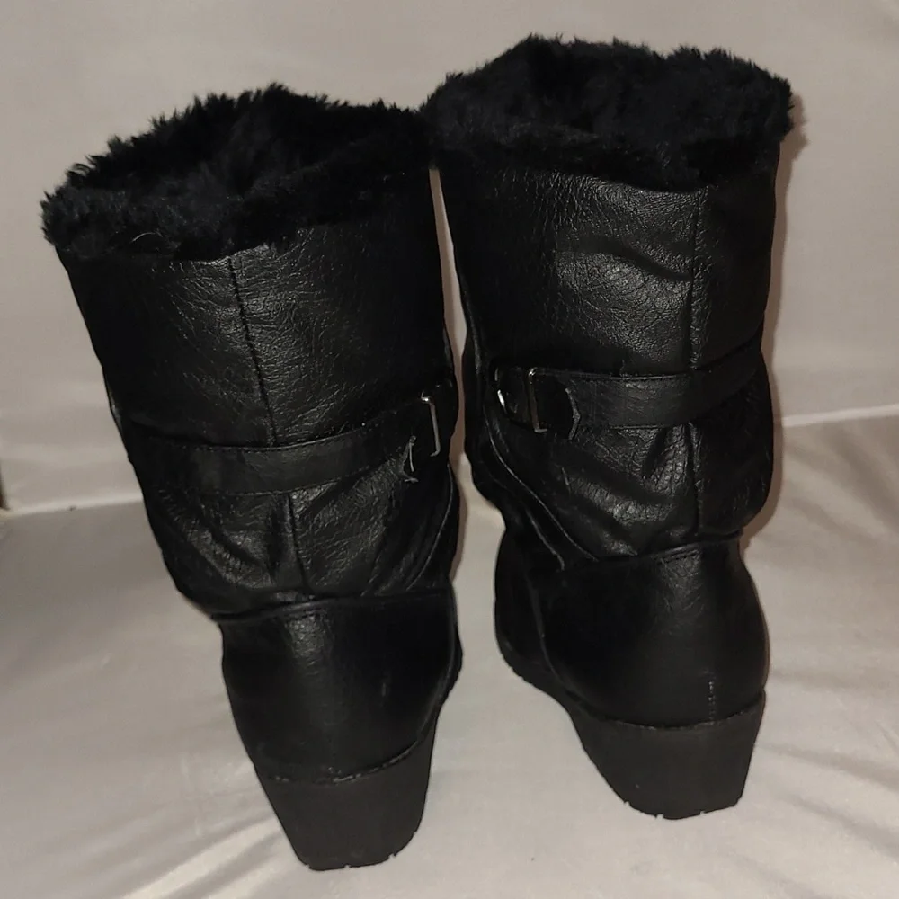 Cold Remedy Snow Boots Ankle Booties Lug Sole Lined Vintage sz 10 Black